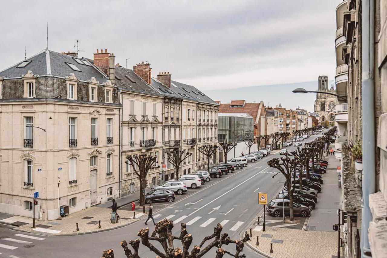 Le Mediterraneen, Face A La Cathedrale - 2D Appartement Reims Buitenkant foto